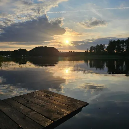 Osada Pod Gwiazdami&spa - Deluxe Blisko Jezioro, Ogrodzony, Ognisko, Taras, Dodatkowa Sypialnia *