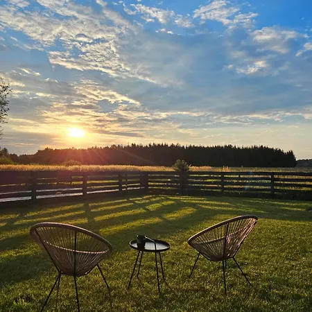 Osada Pod Gwiazdami&spa - Deluxe Blisko Jezioro, Ogrodzony, Ognisko, Taras, Dodatkowa Sypialnia * Lasko