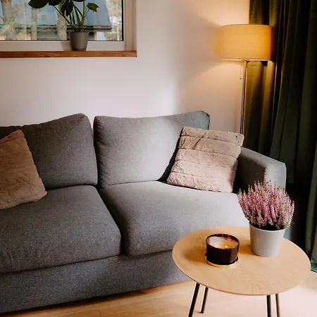 Osada Pod Gwiazdami&spa - Deluxe Blisko Jezioro, Ogrodzony, Ognisko, Taras, Dodatkowa Sypialnia