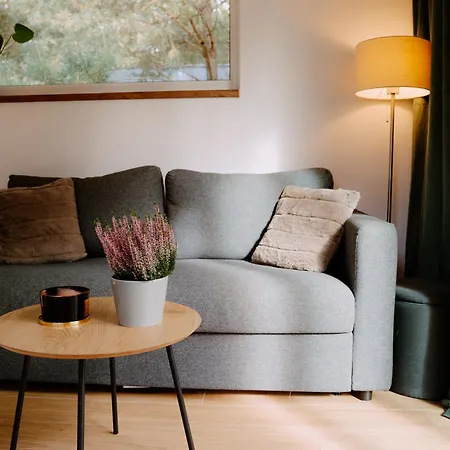 Dom wakacyjny Osada Pod Gwiazdami&spa - Deluxe Blisko Jezioro, Ogrodzony, Ognisko, Taras, Dodatkowa Sypialnia *