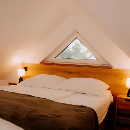 Osada Pod Gwiazdami&spa - Deluxe Blisko Jezioro, Ogrodzony, Ognisko, Taras, Dodatkowa Sypialnia Dom wakacyjny Lasko