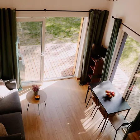 Osada Pod Gwiazdami&spa - Deluxe Blisko Jezioro, Ogrodzony, Ognisko, Taras, Dodatkowa Sypialnia * Lasko