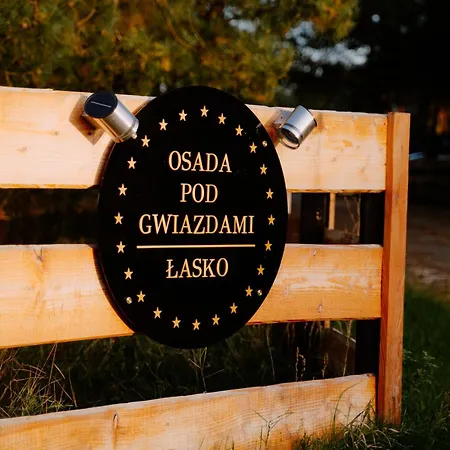 Osada Pod Gwiazdami & Сasa de vacaciones *