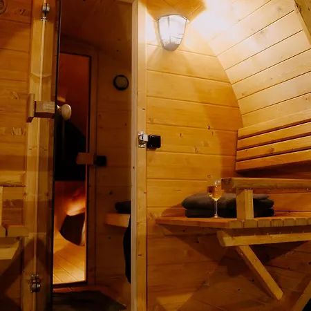 Feriehus Osada Pod Gwiazdami & Lasko