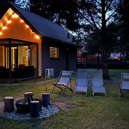 Osada Pod Gwiazdami&spa - Deluxe Blisko Jezioro, Ogrodzony, Ognisko, Taras, Dodatkowa Sypialnia Dom wakacyjny Lasko