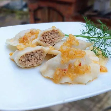 Dom wakacyjny Osada Pod Gwiazdami&spa - Deluxe Blisko Jezioro, Ogrodzony, Ognisko, Taras, Dodatkowa Sypialnia Lasko