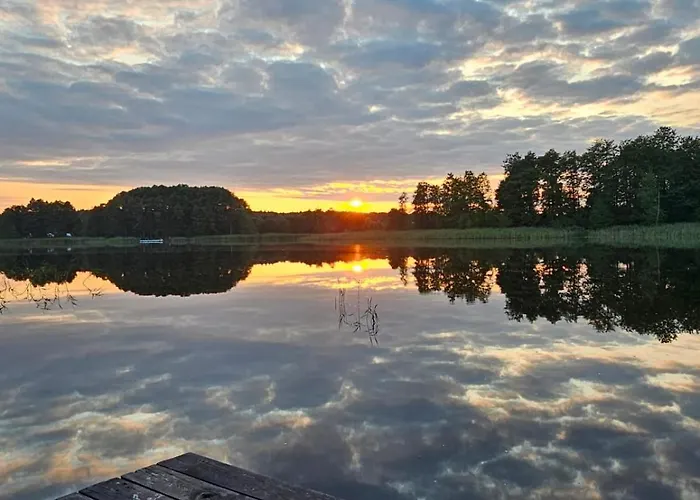 Osada Pod Gwiazdami & 度假居