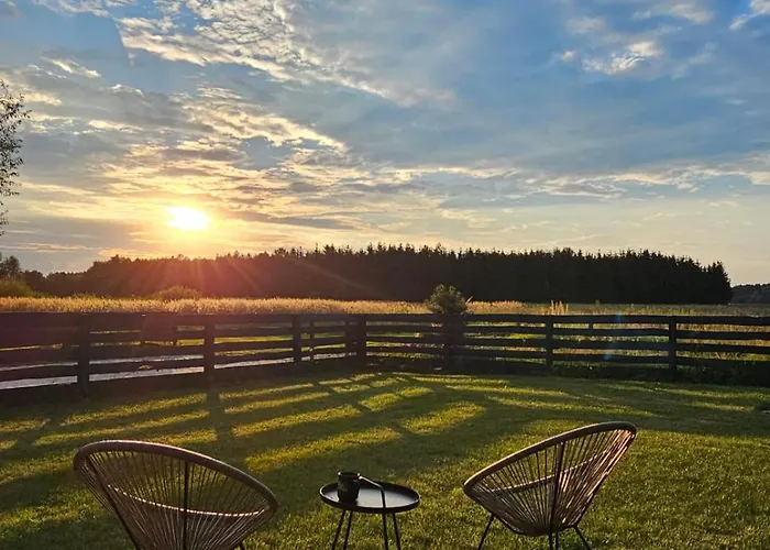 Osada Pod Gwiazdami & * Lasko